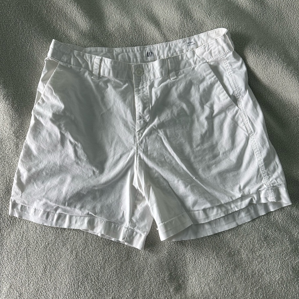 GAP White City Shorts